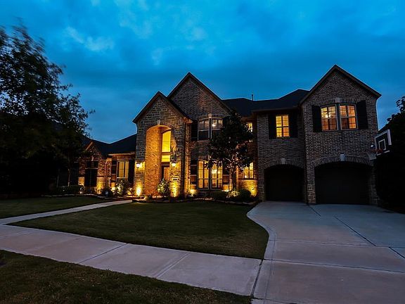5th image of 6211 Duke Trail Ln