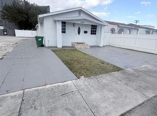 6829 SW 25th St, Miami, FL 33155