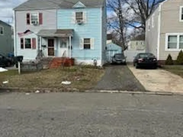 58 Moffett St, Fords, NJ 08863