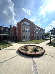 2409 W Balmoral Ave APT 3F, Chicago, IL, 60625