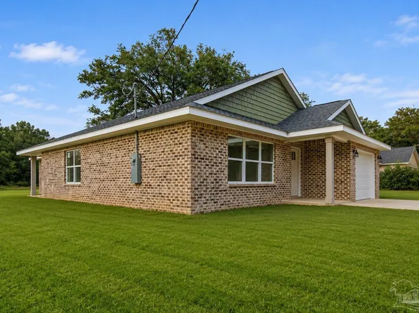 4016 Popcorn Rd, Milton, FL 32583