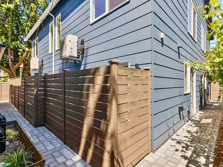 832 S Sullivan St — Photo 25