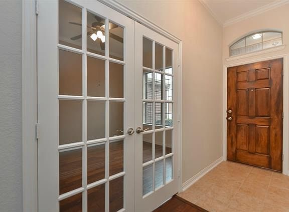 2nd image of 520 Fairland Dr