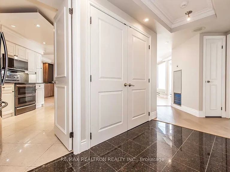 1 Palace Pier Ct #3511 — Photo 8