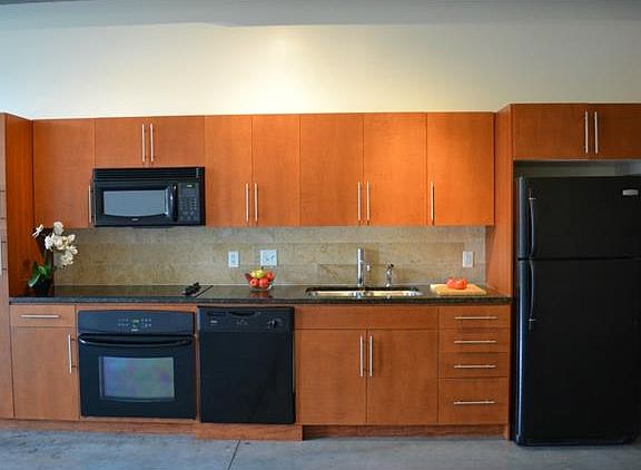 5th image of 2124 E 6th St Unit 219