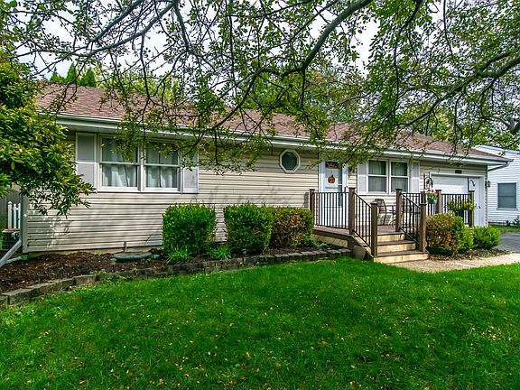 2nd image of 2307 Orchard Ln