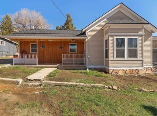 2318 Wilson Ave, Hot Springs, SD 57747