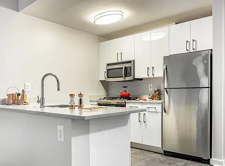 34 Berry St #3M — Photo 2