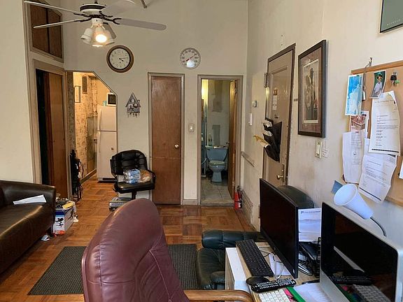 5th image of 2117 5th Ave APT 3