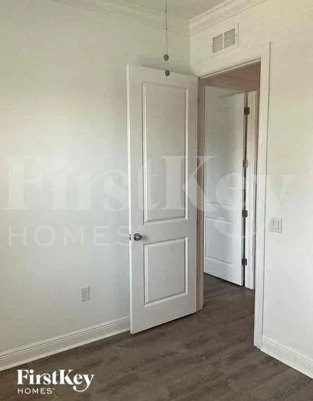 3910 NE 19th Place Cpe — Photo 5