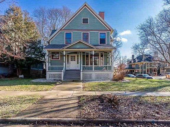 2nd image of 702 E Court St