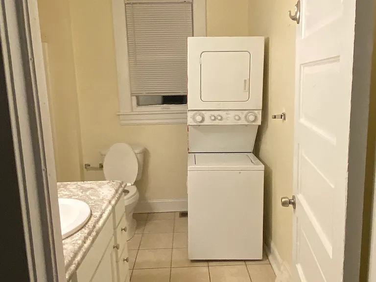 834 Marshall Ave SW #A — Photo 14