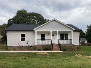 2037 Powerline Dr, Gastonia, NC 28054