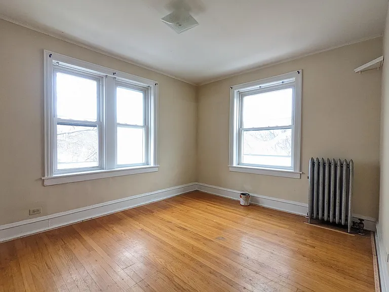 3637 W Cullom Ave #3 — Photo 9