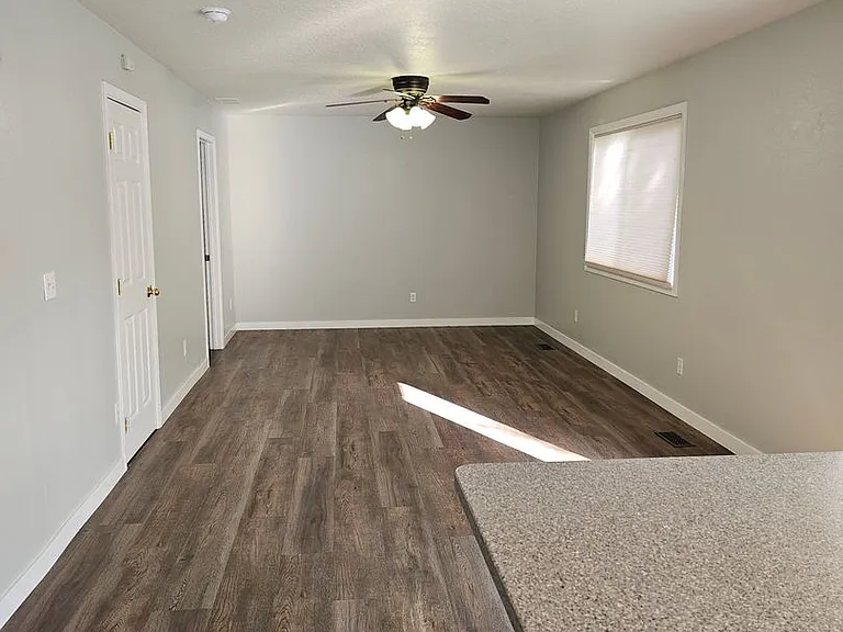 3328 S Malad Dr — Photo 8