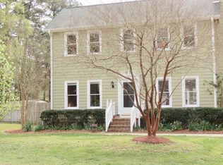 104 Longneedle Ct, Raleigh, NC 27603