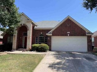8312 Whippoorwill Dr, Fort Worth, TX 76123