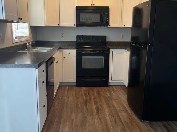 182 S Poplar St #4