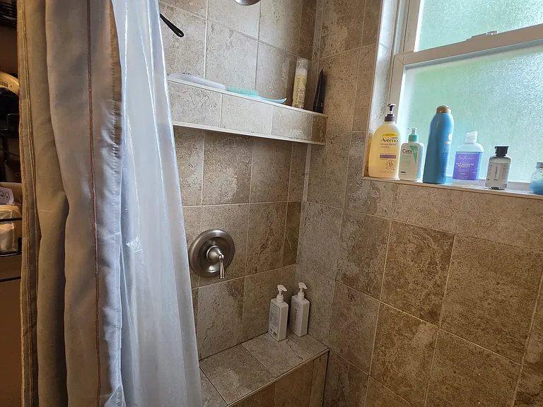 59 Oak St #2 — Photo 8