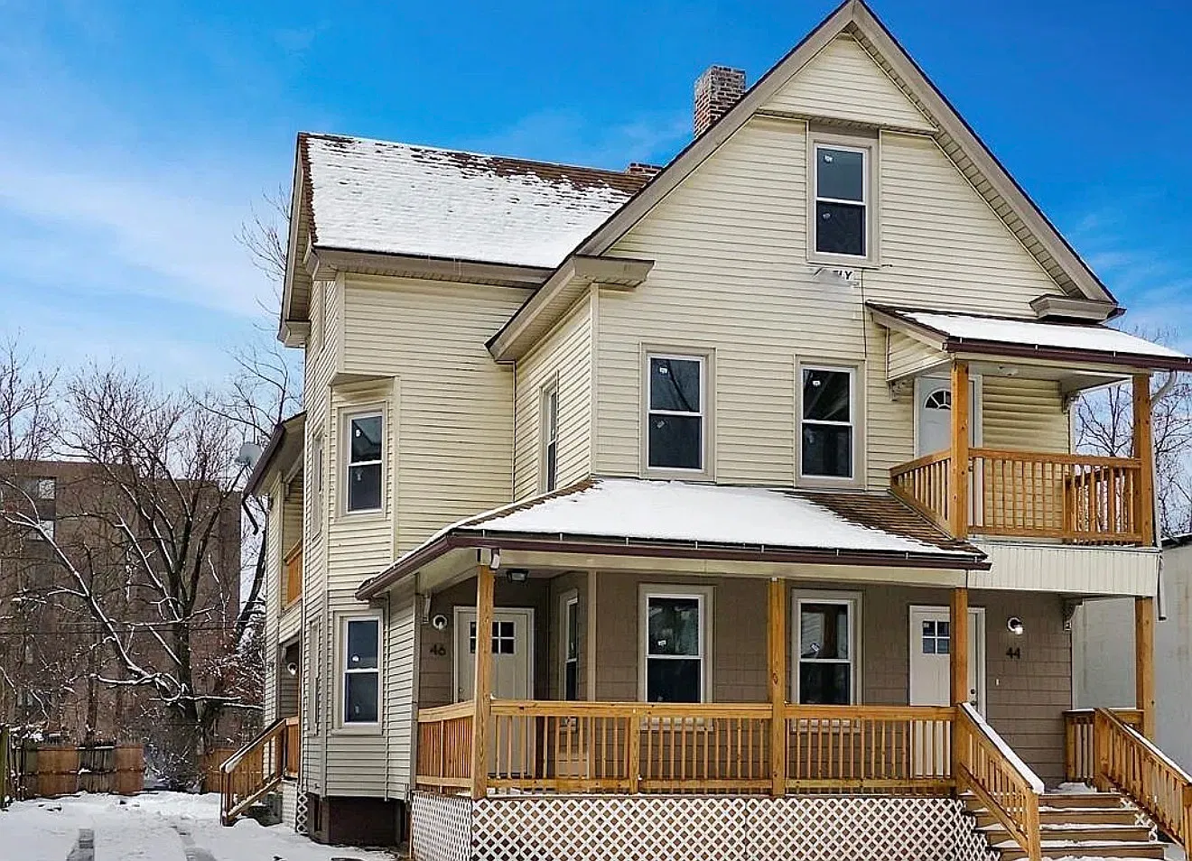 3 bed, 1250 sqft, $2,350 — Photo 3