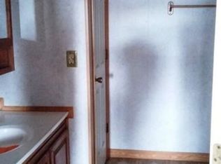 220 W 3rd St, Eldon, MO 65026