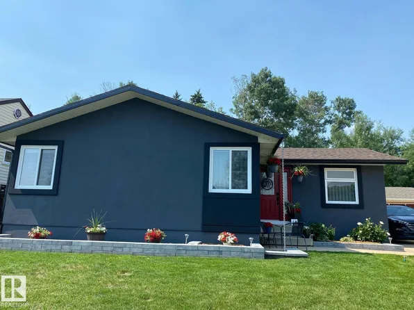 18 Moberly Cres, Wood Buffalo, AB T9H 1G9