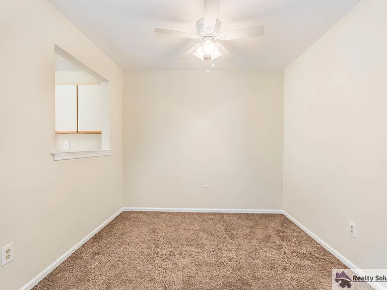 514 Cascade Ct #1 — Photo 11