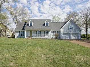 642 Bay Point Dr, Gallatin, TN 37066