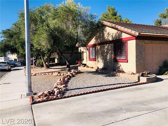 4th image of 3166 Carmelita Cir