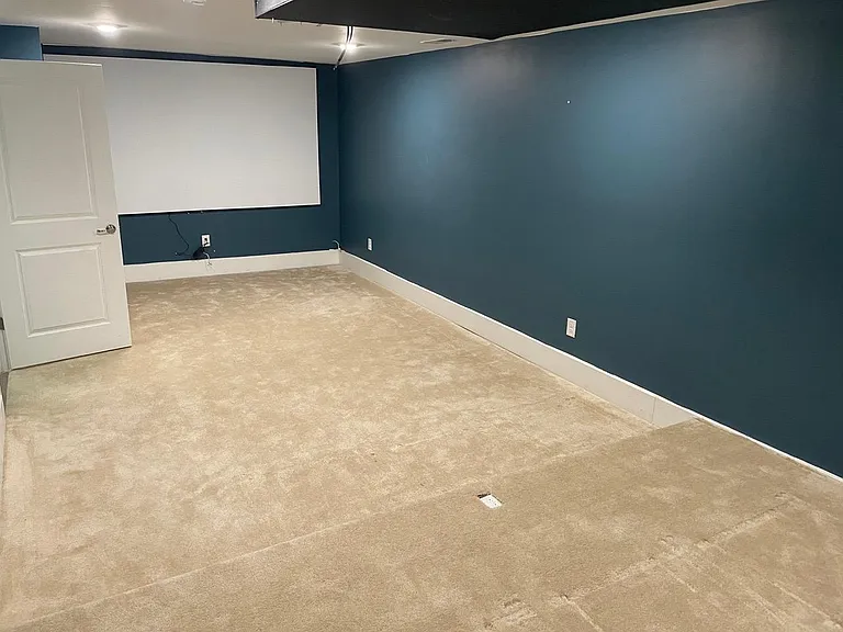 309 Quigley Dr — Photo 25