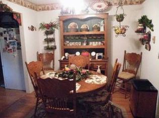 124 S Airport Rd, Houston, MO 65483