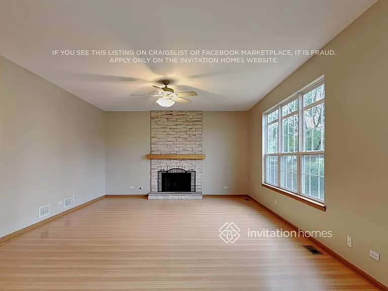 10880 Grand Canyon Ave — Photo 6