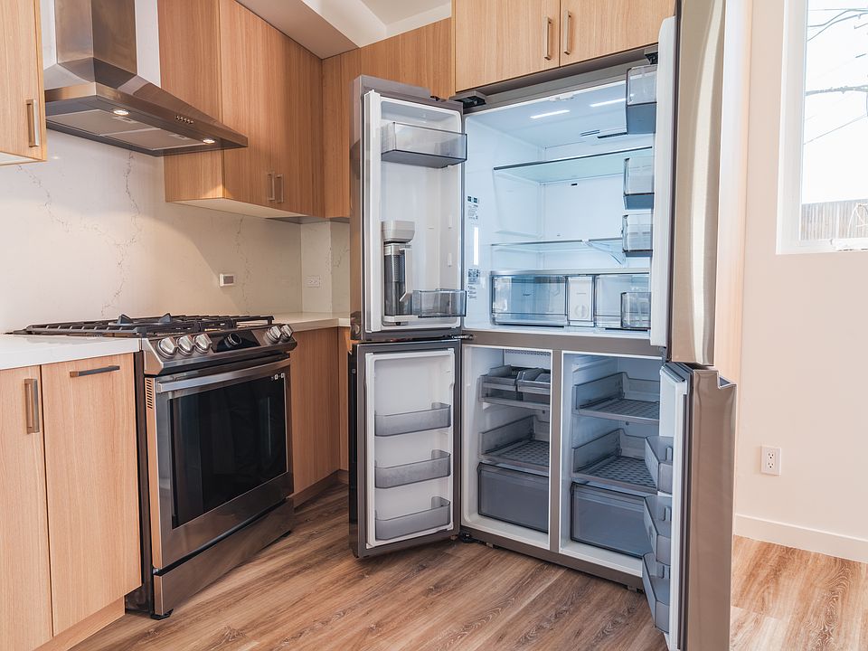 UNIT 8 - KITCHEN 1A