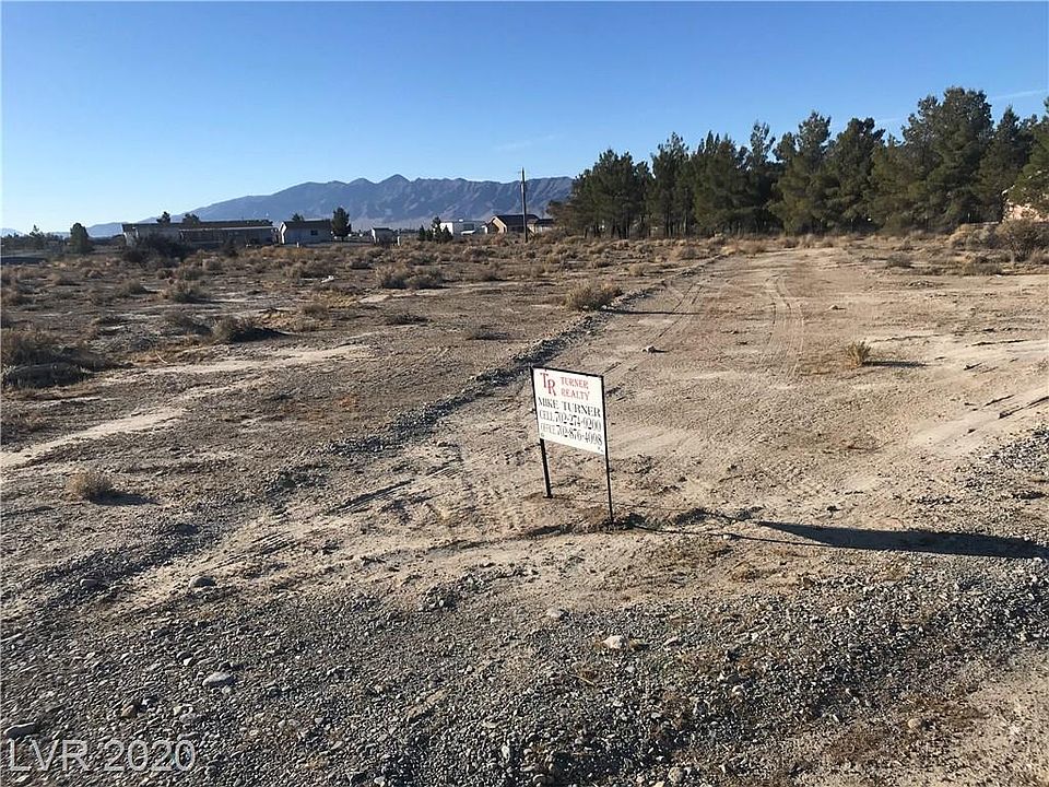 2nd image of 401 Lexis Ln #3