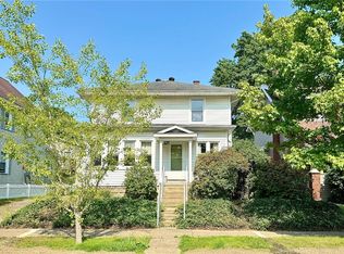 319 State St, Grove City, PA 16127