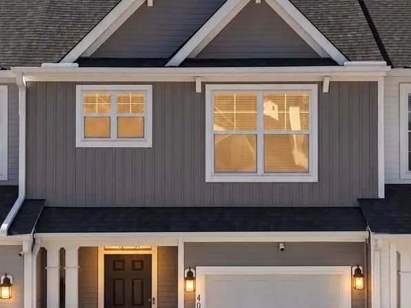 406 Duskywing Dr, Goose Creek, SC 29445