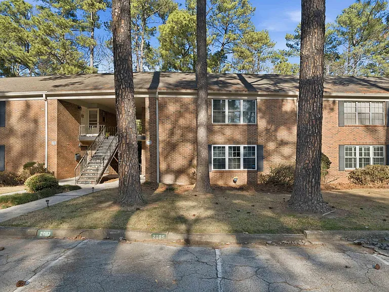 2087 Montreat Cir #2087 — Photo 25