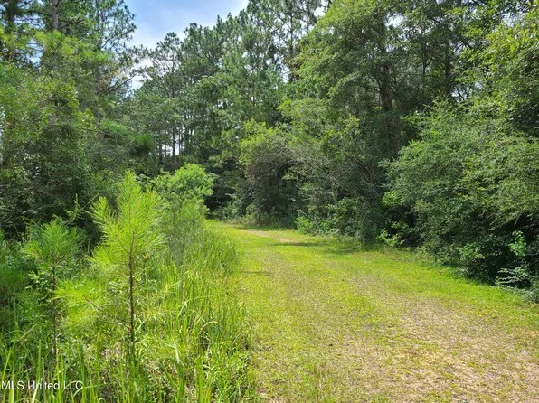 Highway 612, Lucedale, MS 39452