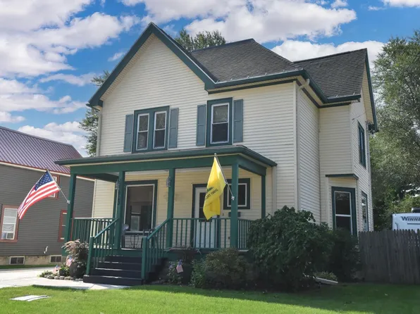 903 East Lake STREET, Horicon, WI 53032