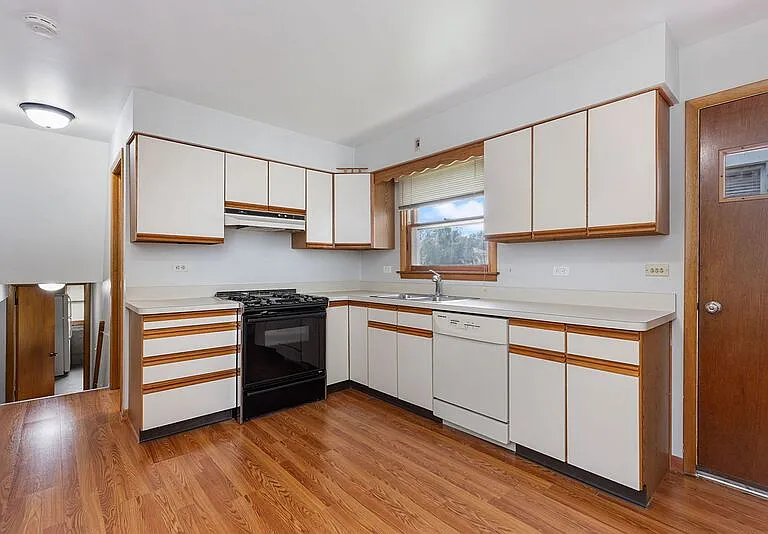 4201 Prairie Ave — Photo 15