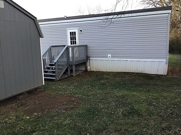 5th image of 2330 Maxwell Ln Lot 19