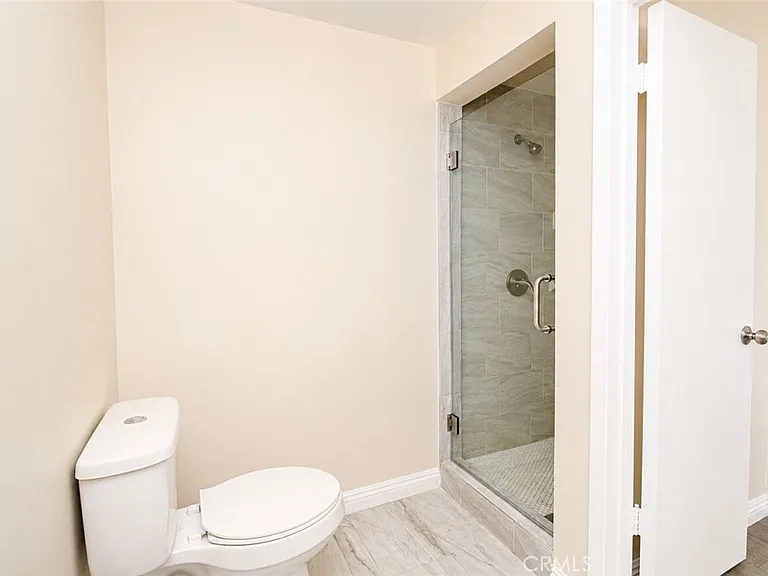 1290 Brightwood St — Photo 7