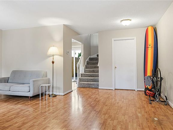 5th image of 5324 Grand Lake Cres