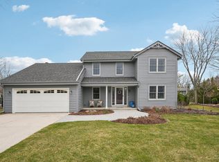 312 West Lilac LANE, Grafton, WI