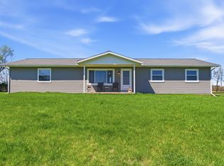 11580 Bell Oak Rd, Webberville, MI 48892
