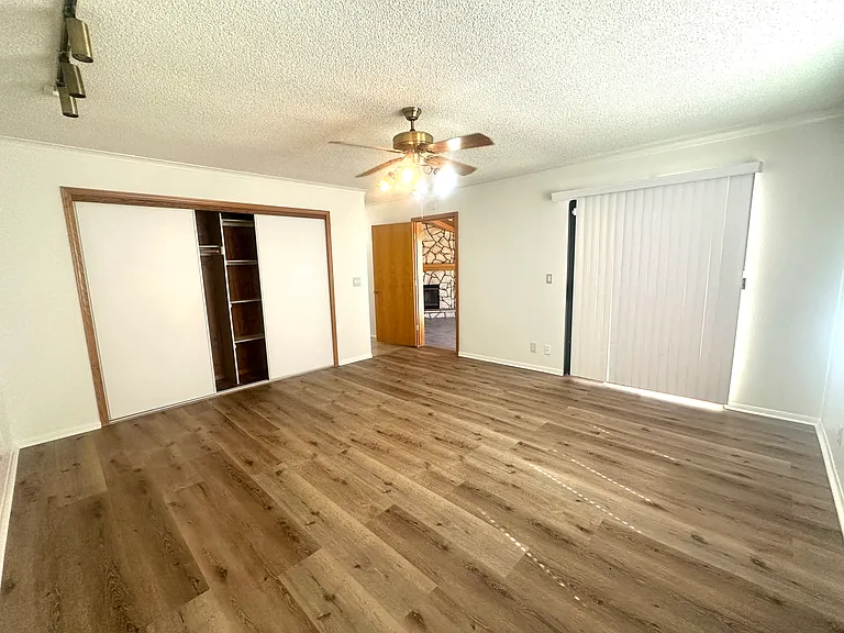 13425 Hidden Valley Rd — Photo 7