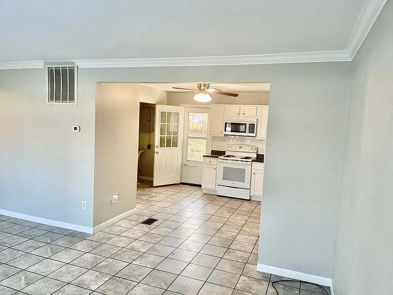 1201 Reedsdale Rd — Photo 28