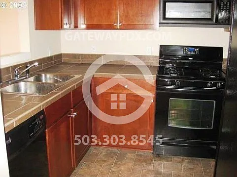 267 N Aspen St — Photo 5