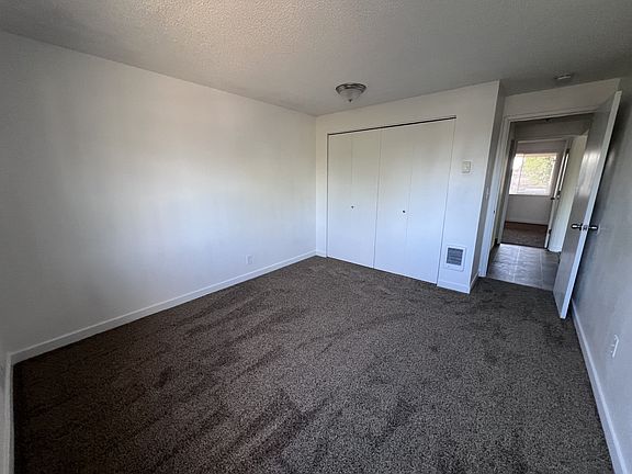 5th image of 3472-3482 Hadley St NE