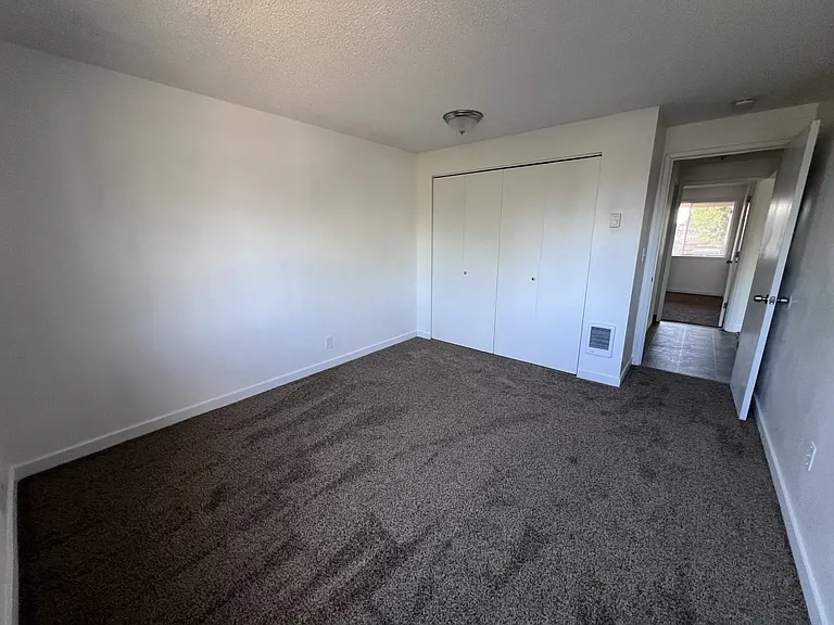 3472-3482 Hadley St NE — Photo 5